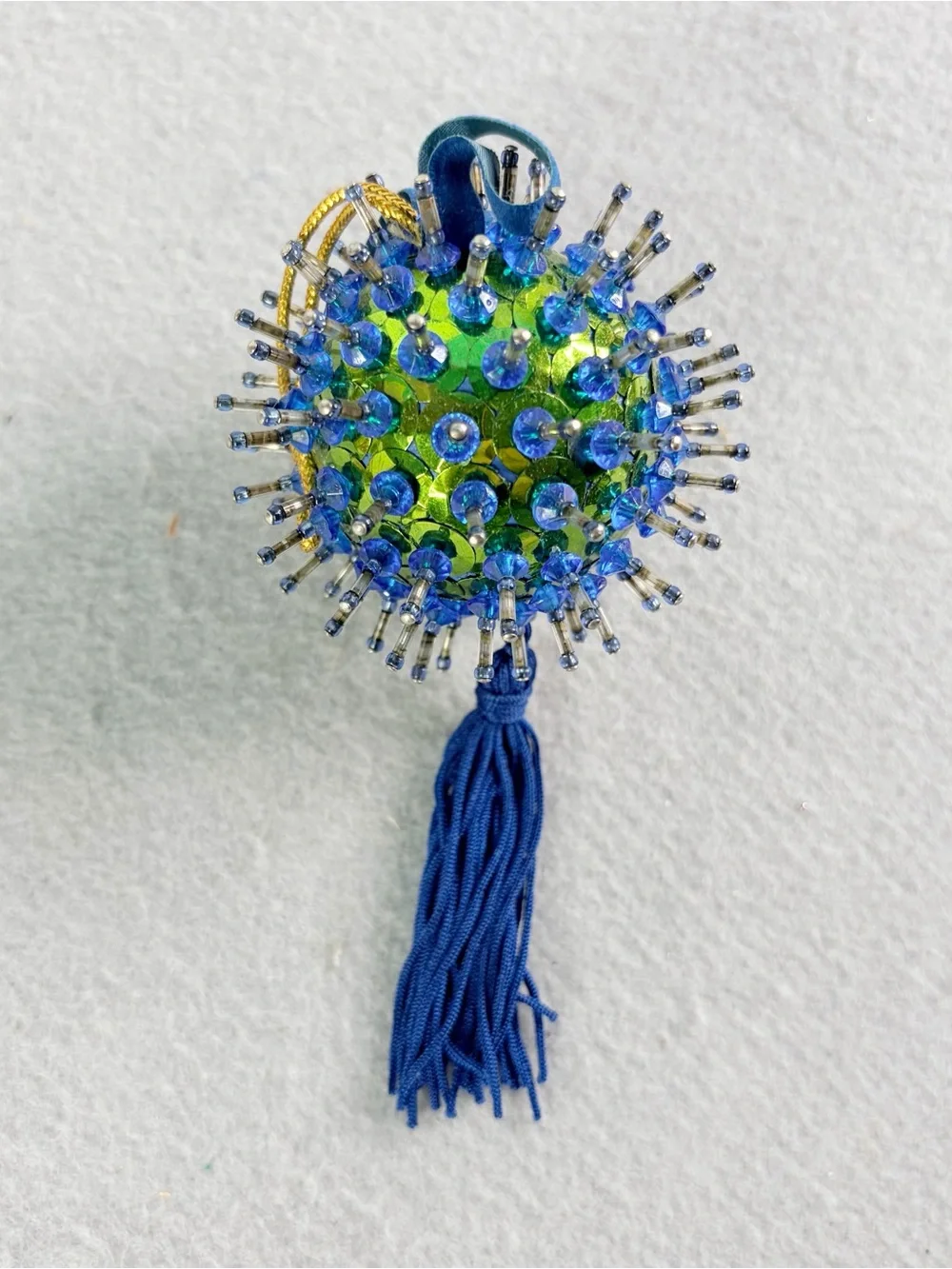 Atomic Starburst Cluster Beaded Pushpins Christmas Ornament Blue Green Vintage